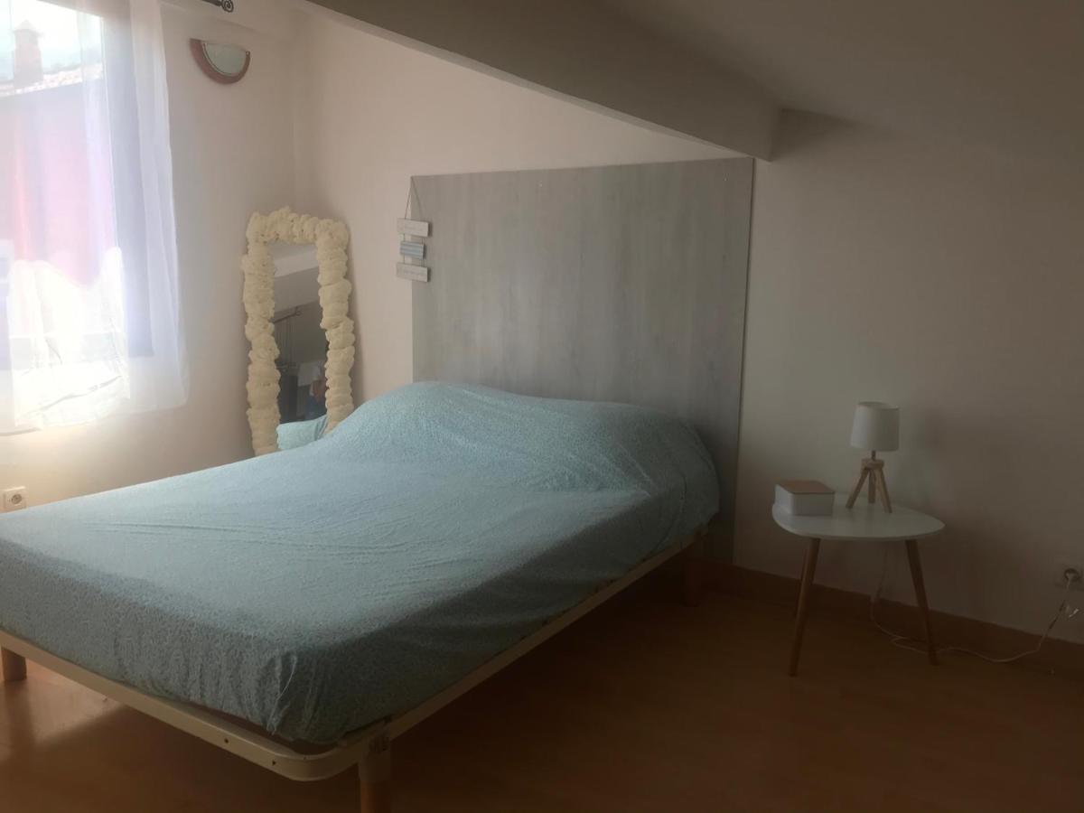 Charmant 3 Pieces 3 Eme Etage Apartment Соспел Екстериор снимка
